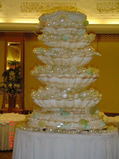 royal_wedding_cakes_03.jpg