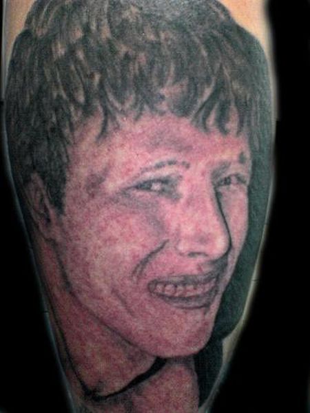 [wtf_tattoos_17.jpg]