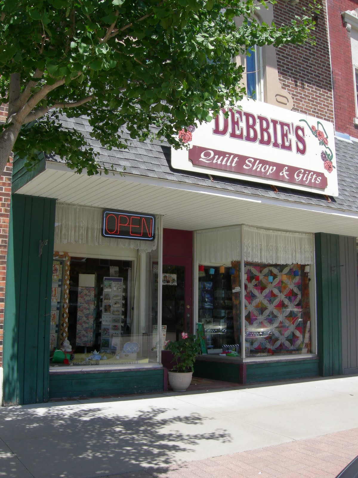 A Legacy of Stitches A visit to Debbie's Quilt shop!