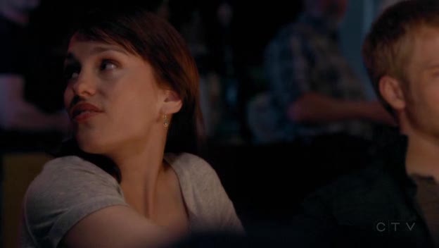 [Amy+Jo+Johnson+Flashpoint+18.jpg]