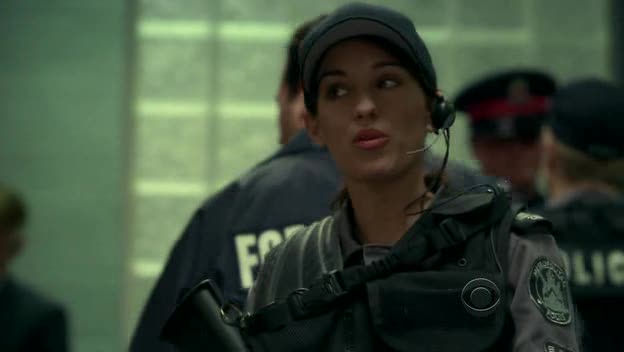 [Jules_Flashpoint+1x6+-+9.jpg]