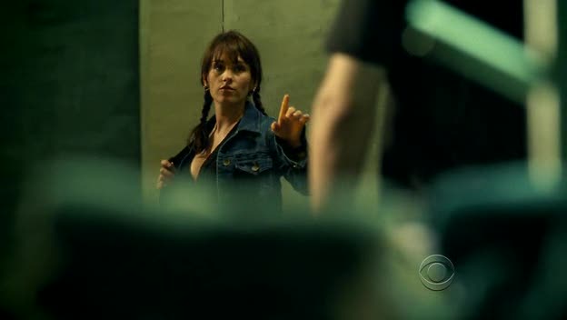 [Jules_Flashpoint+2x2+-+32.jpg]