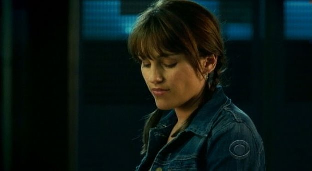 [Jules_Flashpoint+2x2+-+21.jpg]