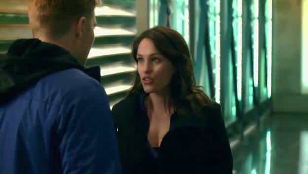 [Jules_Flashpoint+2x8+-+8.jpg]