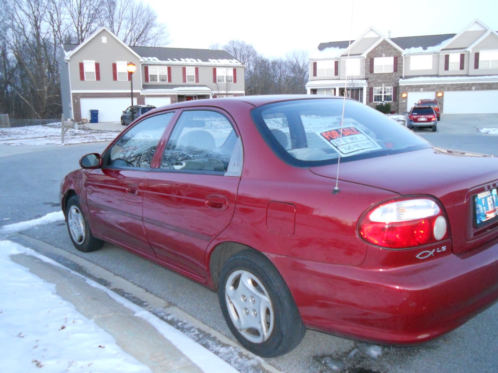 1999 Kia Sephia LS: 1999 Kia Sephia LS