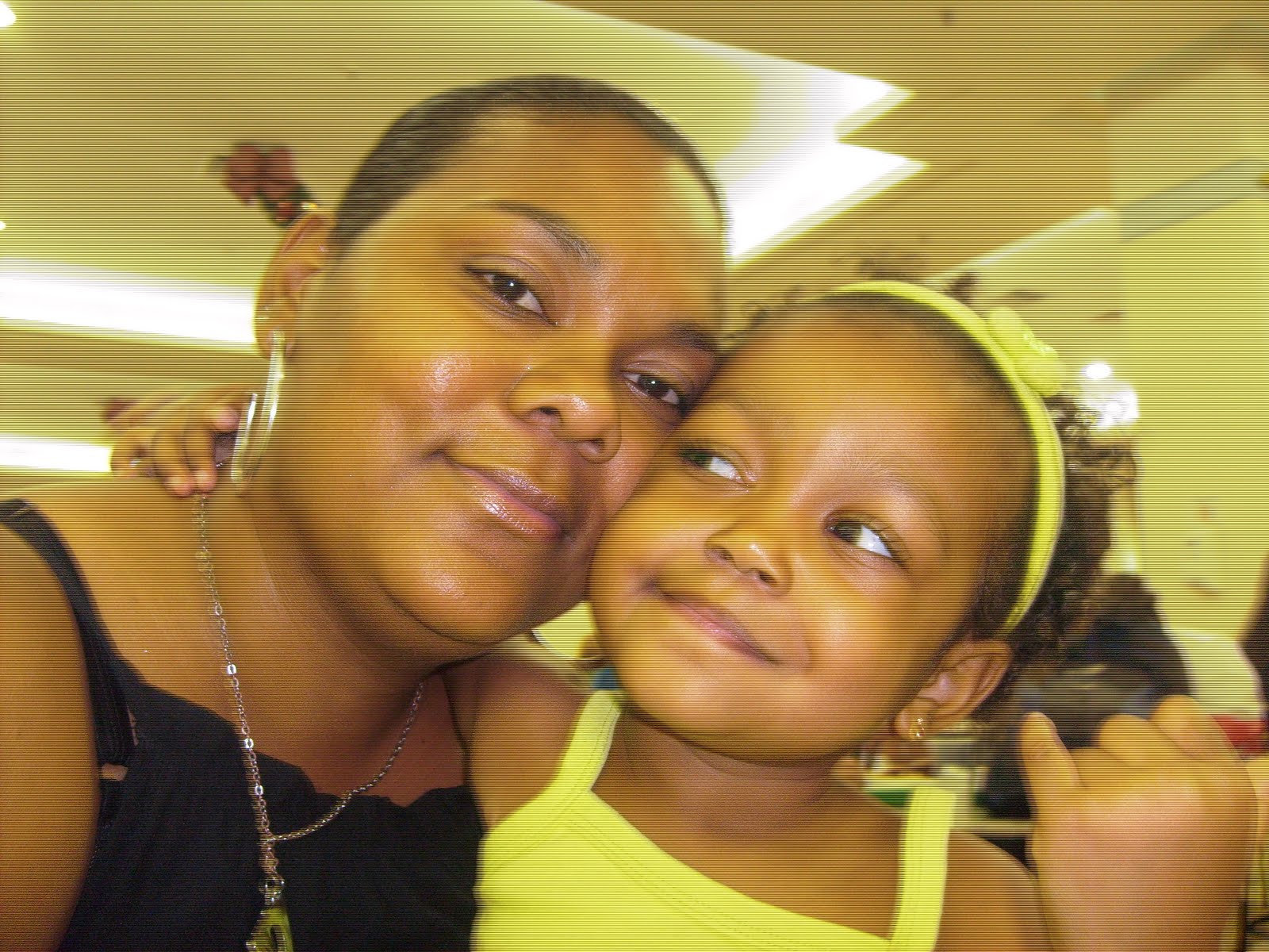 Educador é aquele que transfere o que sabe e aprende o que ensina..."