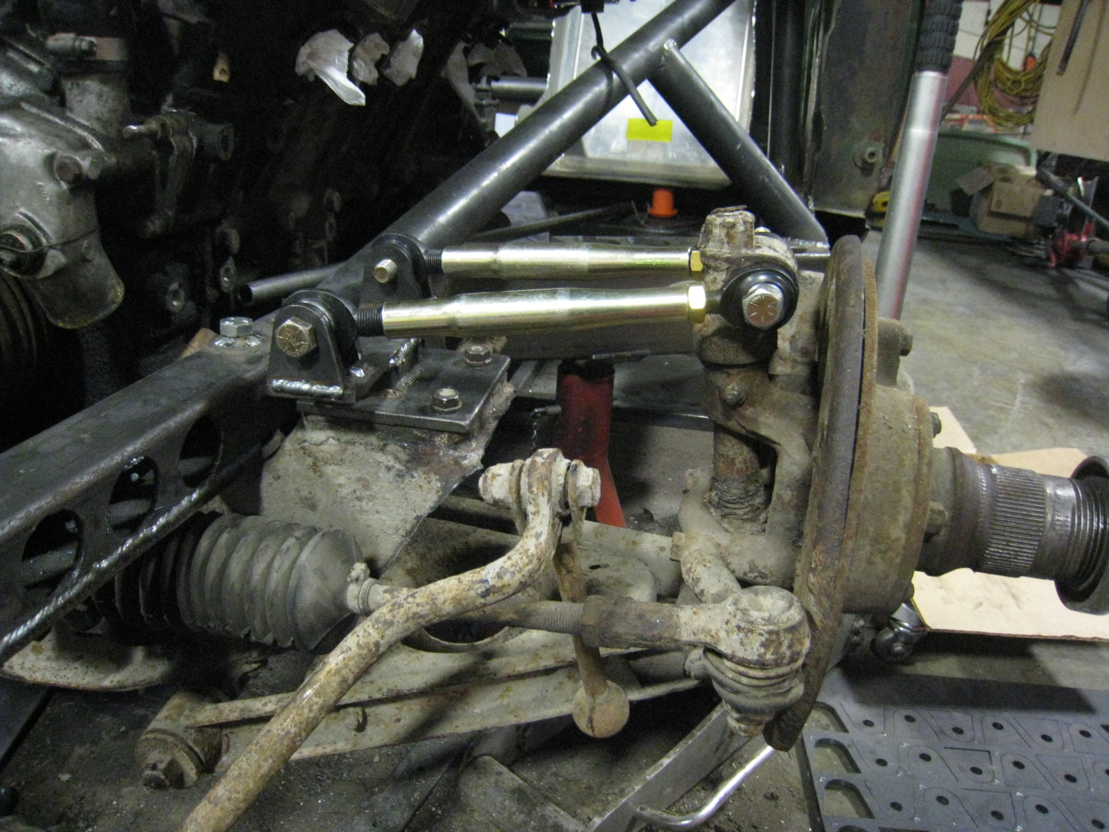 V8 Powered MGBGT MGB front suspension