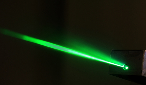 [504x_green_laser.jpg]