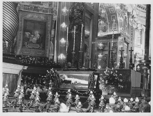 [Obrazek: Canonization+of+Pope+St.+Pius+X+1.jpg]