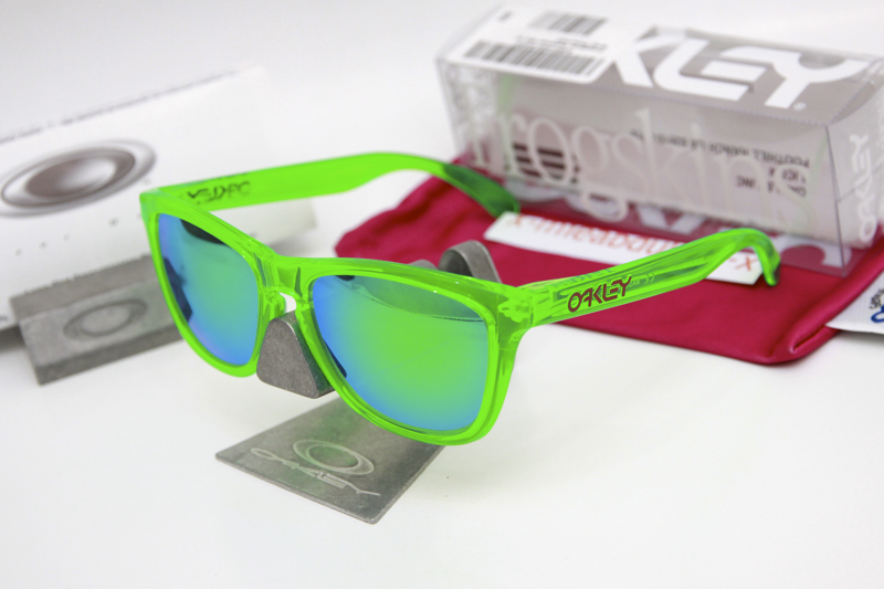 Shades4u: CUSTOM OAKLEY FROGSKINS ANTIFREEZE GREEN LENS