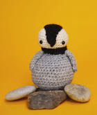 Free crochet penguin amigurumi pattern