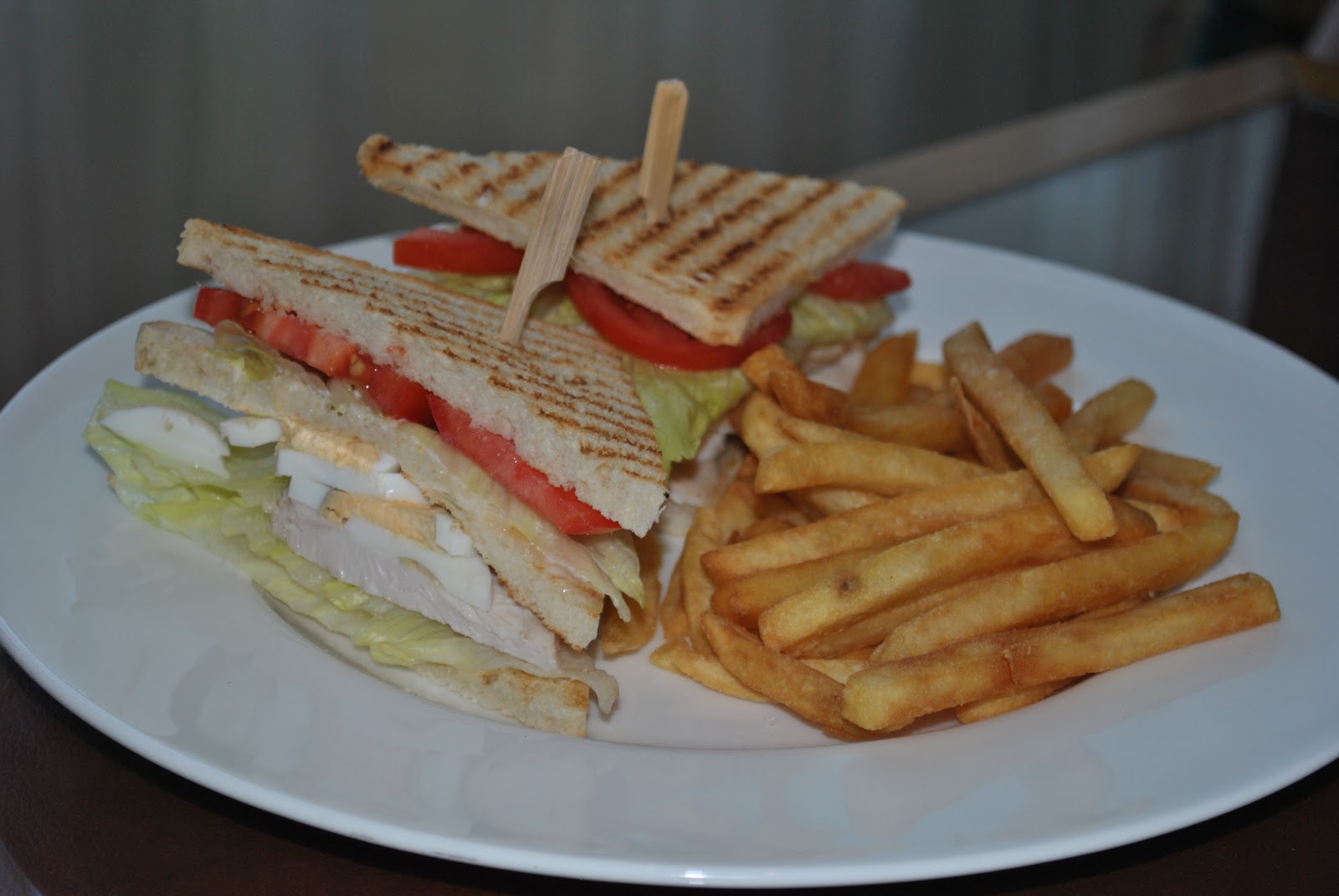 My Blogs-Food Delights: Chicken-Egg-Veggie Sandwich for kids