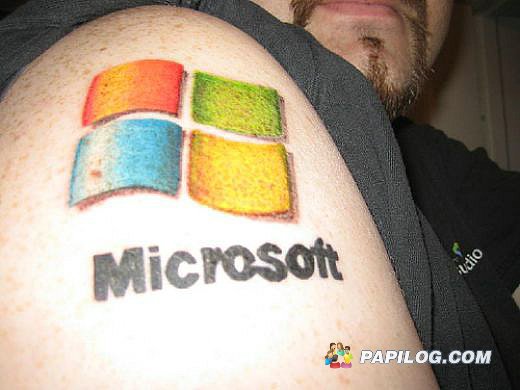 [geek-tattoo-15.jpg]