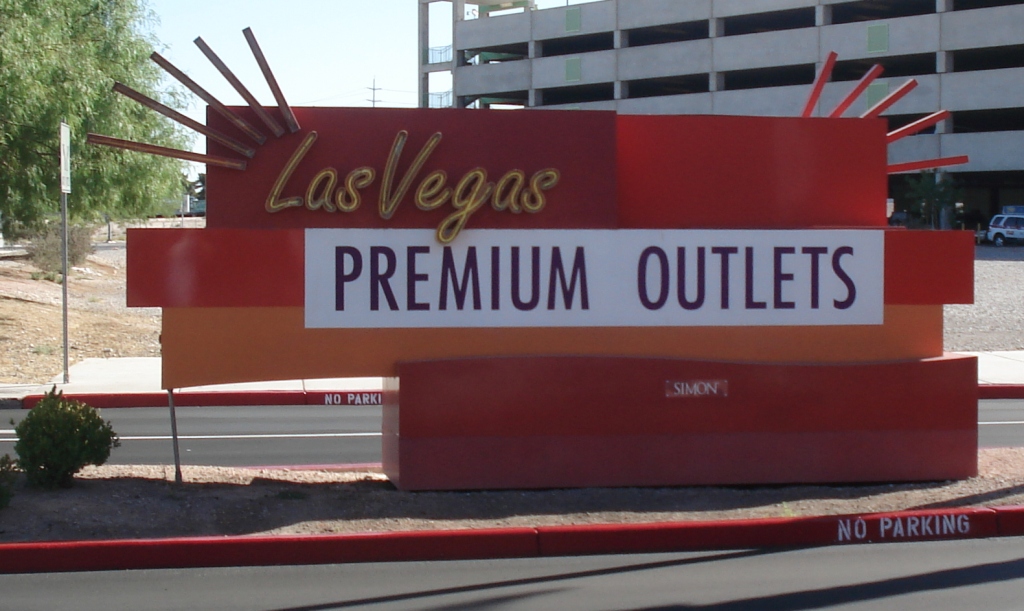 Las Vegas Premium Outlets are HOT