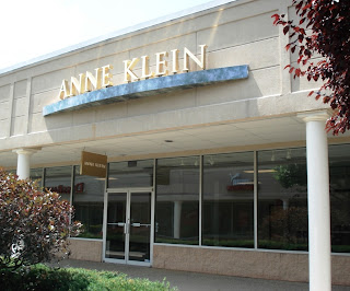 Anne Klein Closes Factory Outlet Store