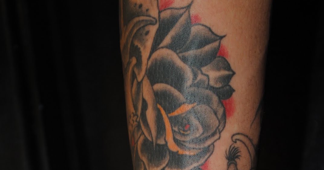 TATTOOING THE WORLD OVER biG FOREHEAD (SIDE VIEW) TIBETAN