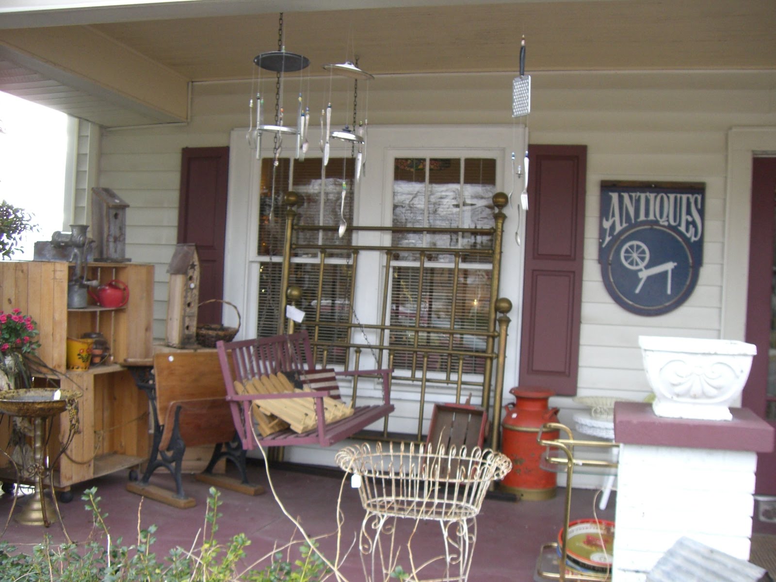 Kim Hanauer Franklin Ky Bright`s Antique World...