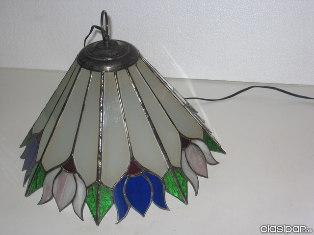 VITRALES: LÁMPARAS. SIEMPRE HAY NOVEDADES EN ESTE BLOG