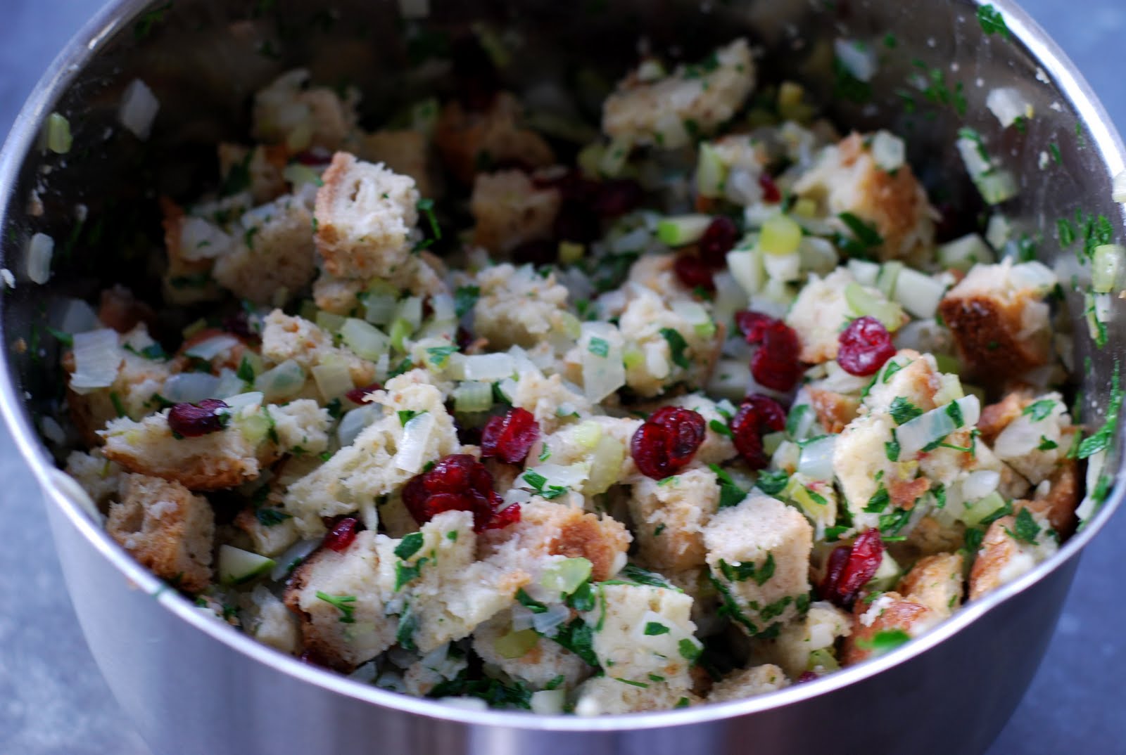 cup and table bread stuffing with apples and dried cranberries simple
