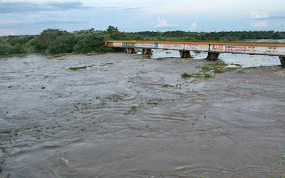 Blog do Gilberto Lima: ENCHENTES DEIXAM PARTE DE TERESINA INUNDADA