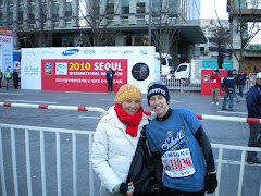 Me and Hayley at the start. What an amazing friend!