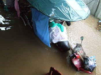 ROTARY TUK TUK Underwater