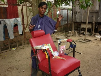 Barber Business for a Landmine Survivor