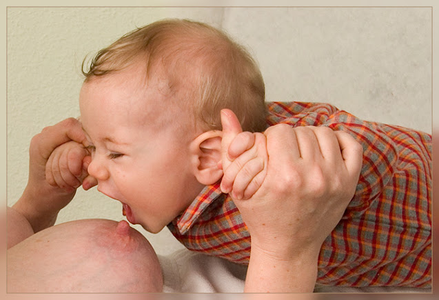 Εξάμηνος υποχρεωτικός θηλασμός