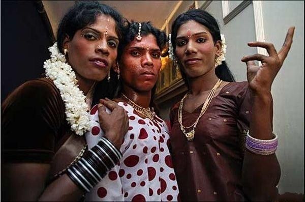 [indiya010.jpg]