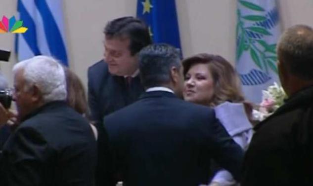 O Mystikos Gamos Ths Moirarakh H Diadromh