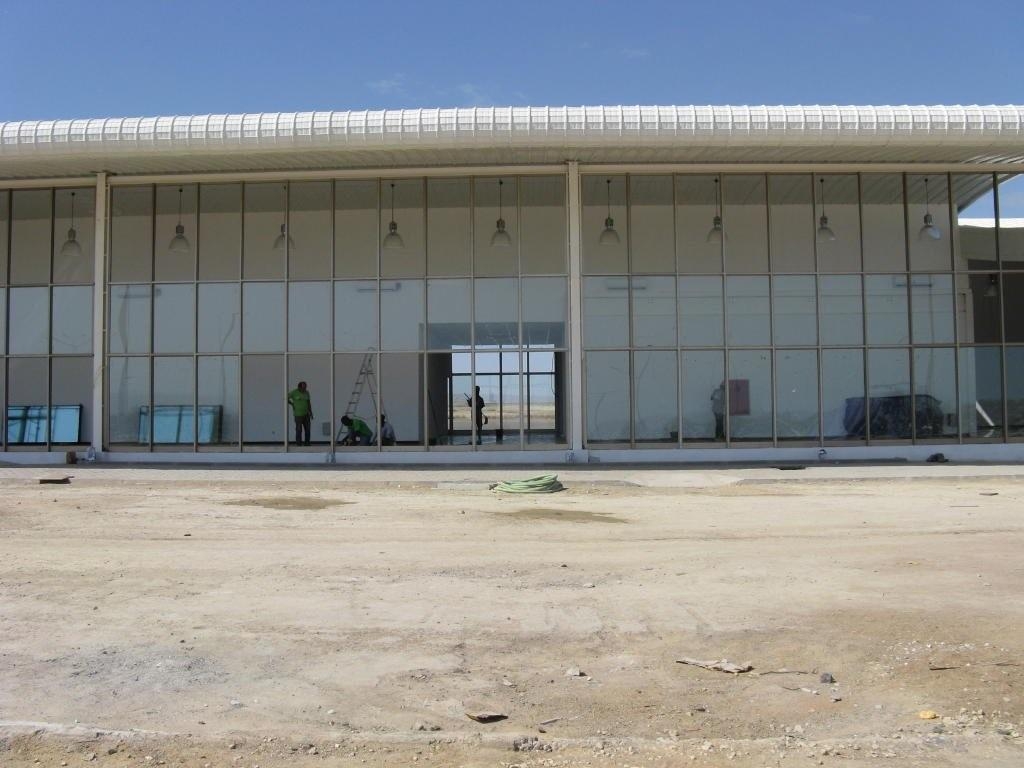 [Catumbela_aeroporto1.JPG]