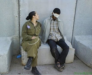 israeli soldier defends her 'sexy' fbook prisoner pics