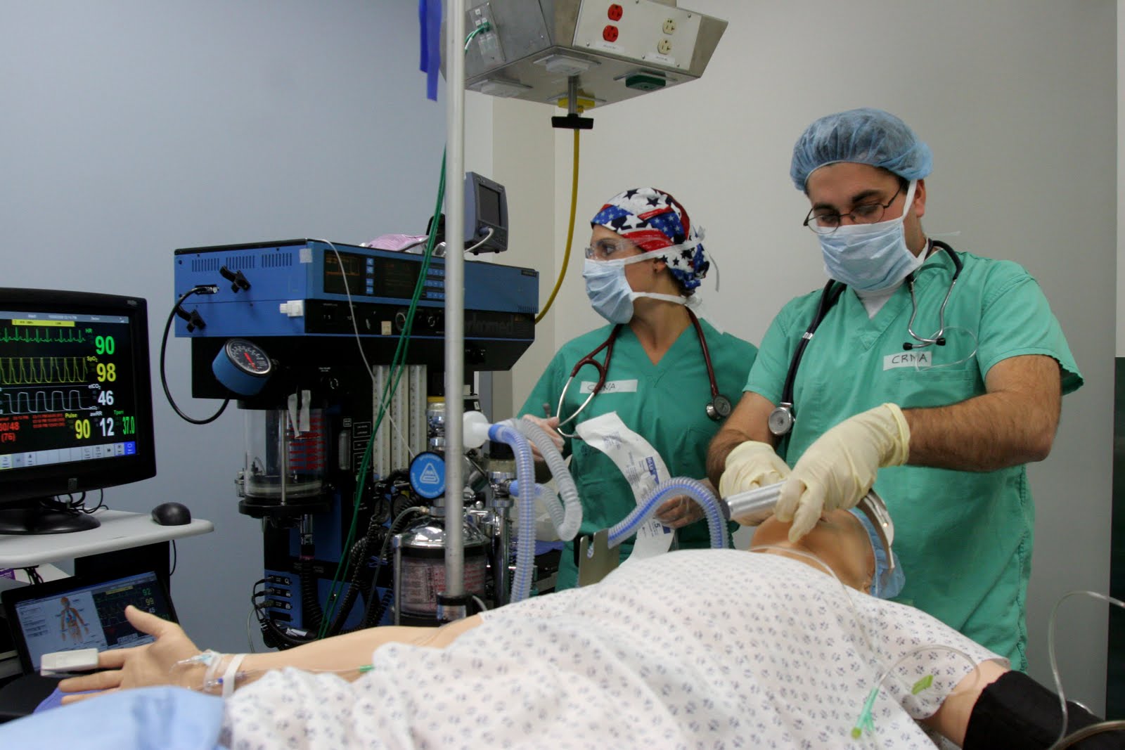nursing College of Nursing’s nurse anesthesia program reaccredited