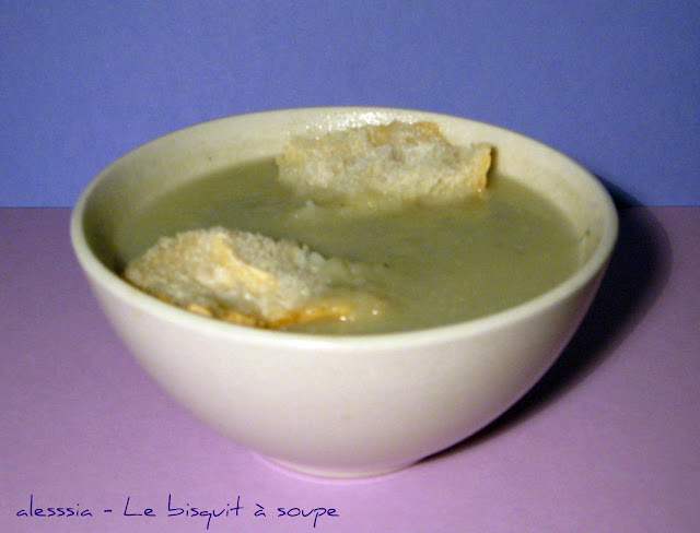 Zuppa raffinata di pere e gorgonzola