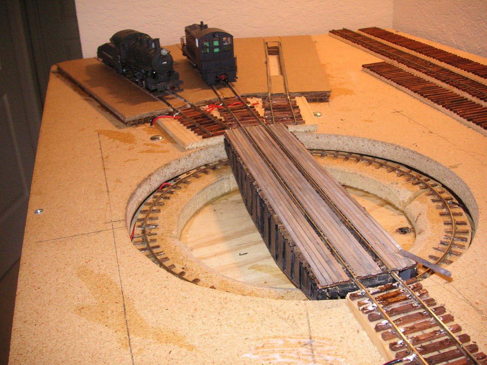 All Aboard Turntable Plans and Photos