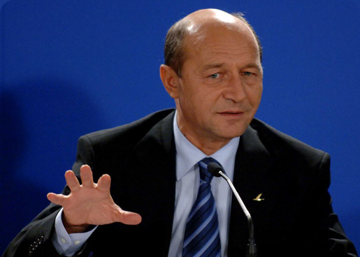 [traian-basescu.jpg]