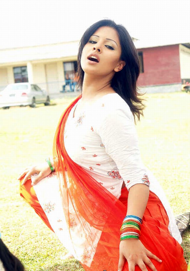 Bangladeshi Models Srabonti Dutta Tinni Photo Gallery 1