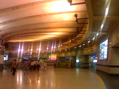 Delhi Photo Diary: Metro Station- Rajiv Chowk
