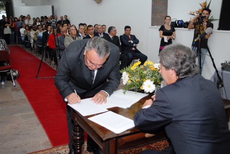 [RS121009018.csma.JPG]