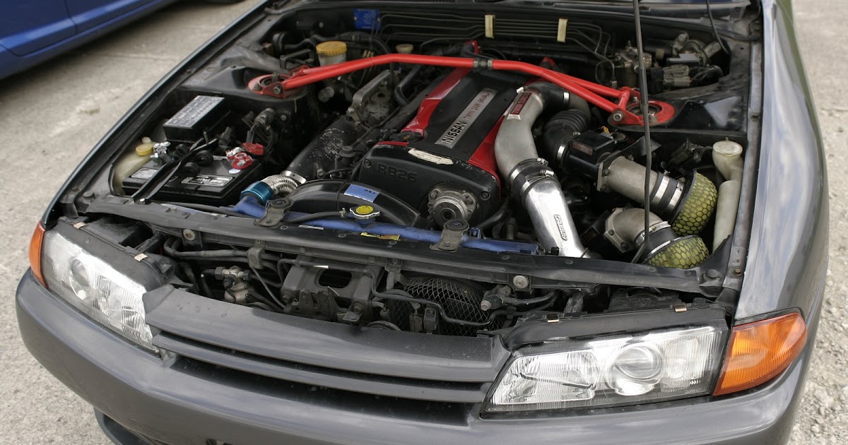 Nissan Skyline scrapbook: Nissan Skyline R32 GT-R engine bay. Dunnville