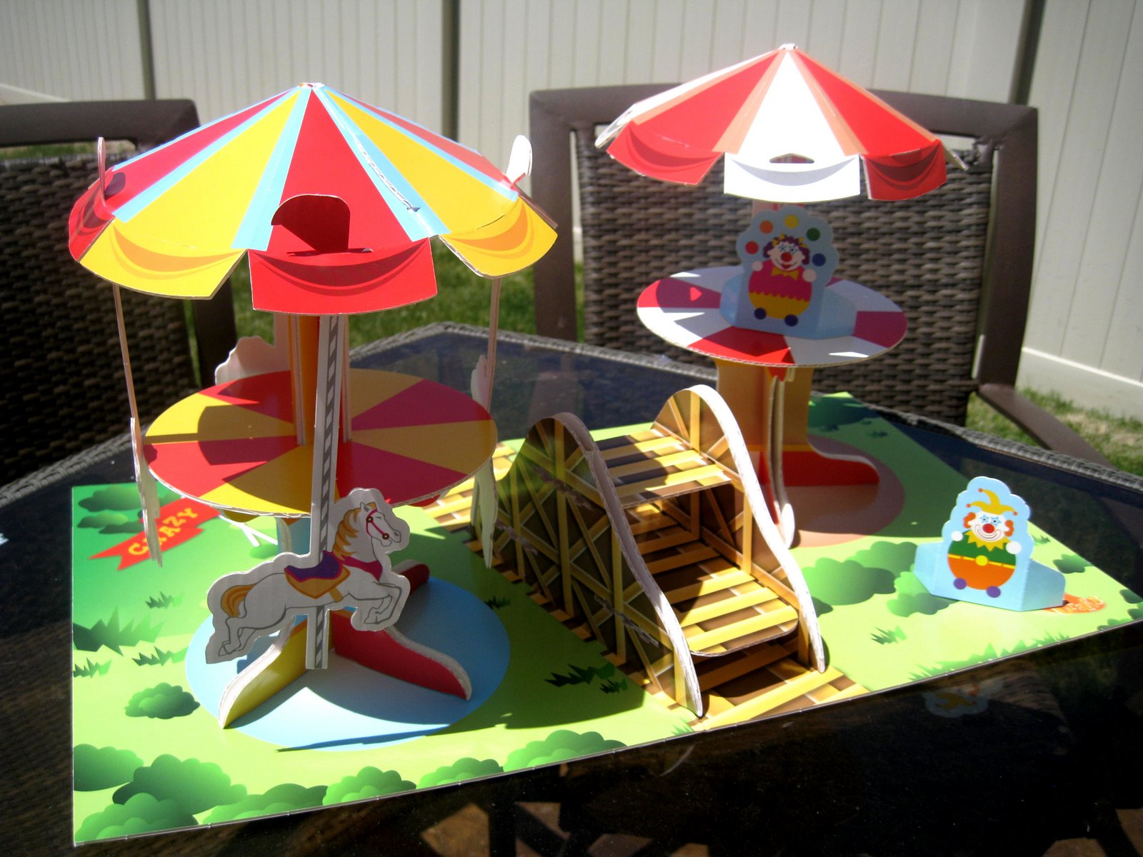 [circus+finds+004.jpg]