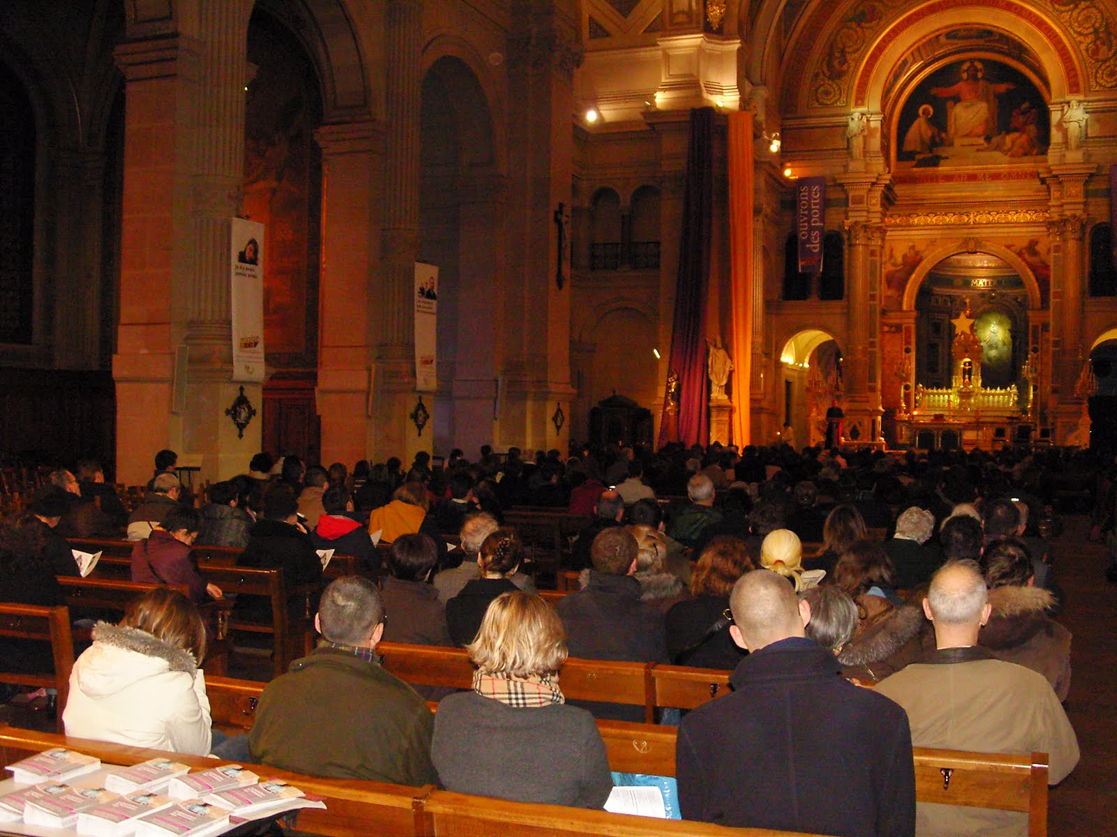 [vigil20100116.JPG]