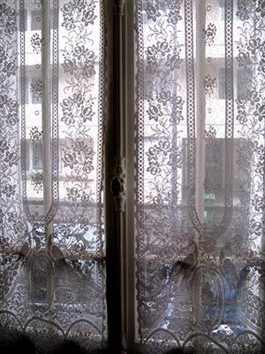 [14+LACE+CURTAINS.jpg]