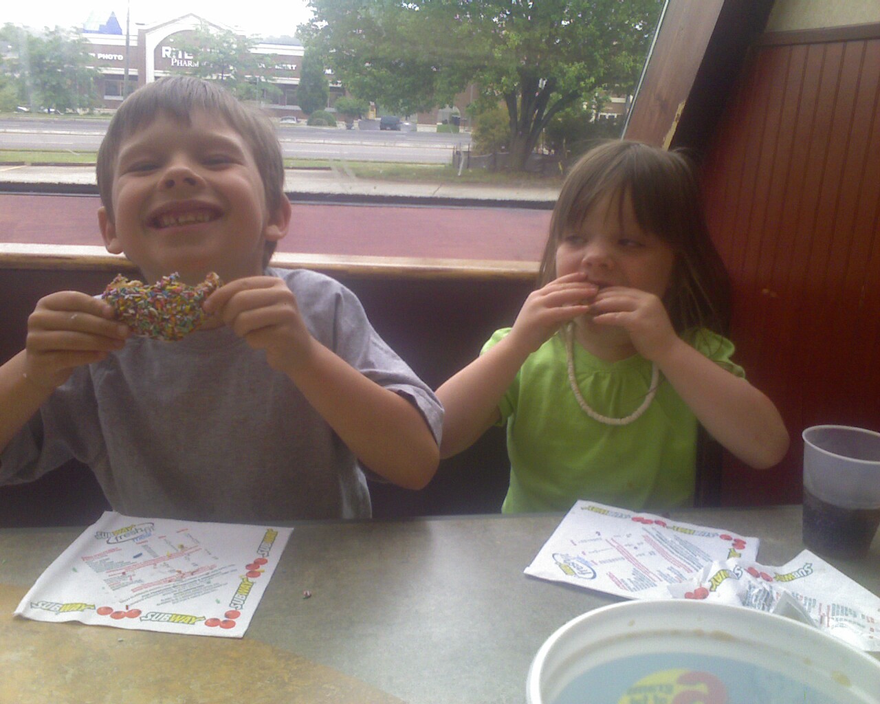 [Photo_05-779145.jpg]