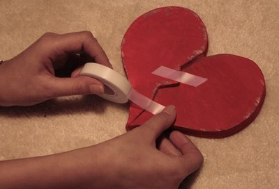 [Broken_heart_by_AloneSt.jpg]