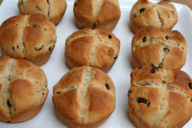 [hotcrossbuns2.jpg]