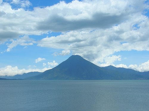 [Volcán+Tolimán.jpg]