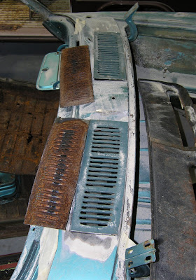 Filled vents (to left) were cut-out & replaced with original vents from Larry Edson