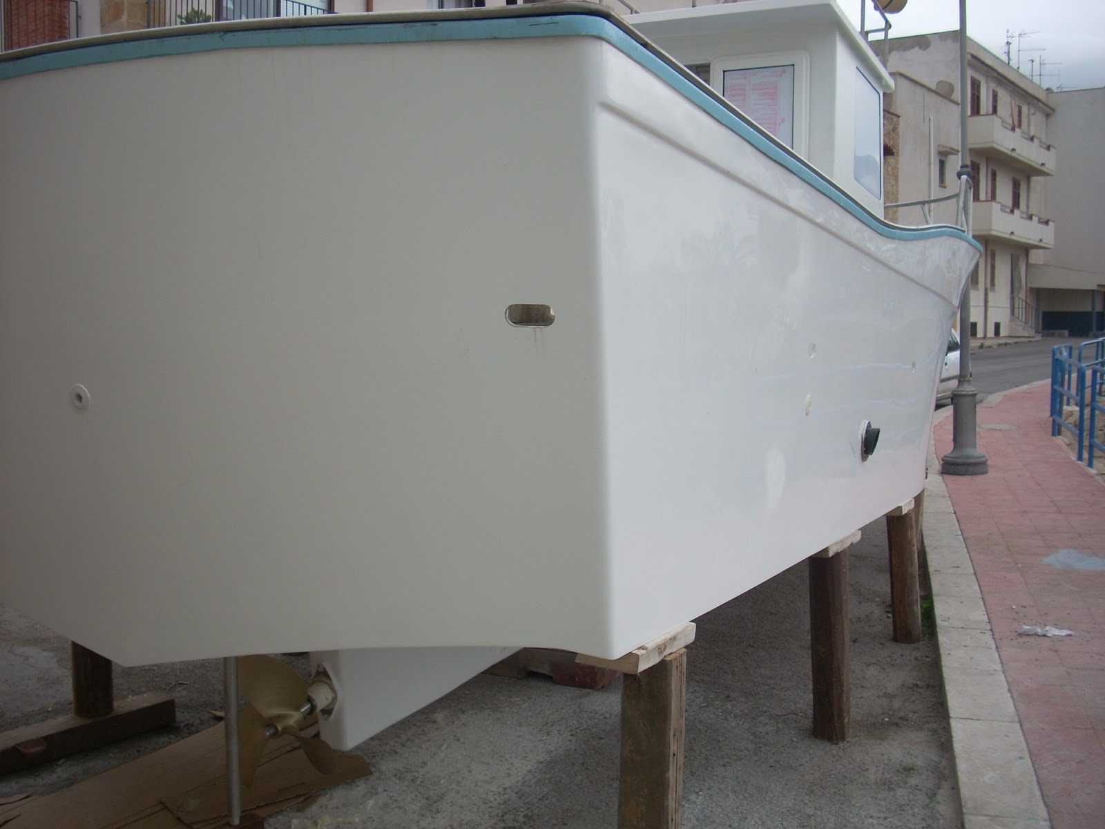 barche da pesca con licenza