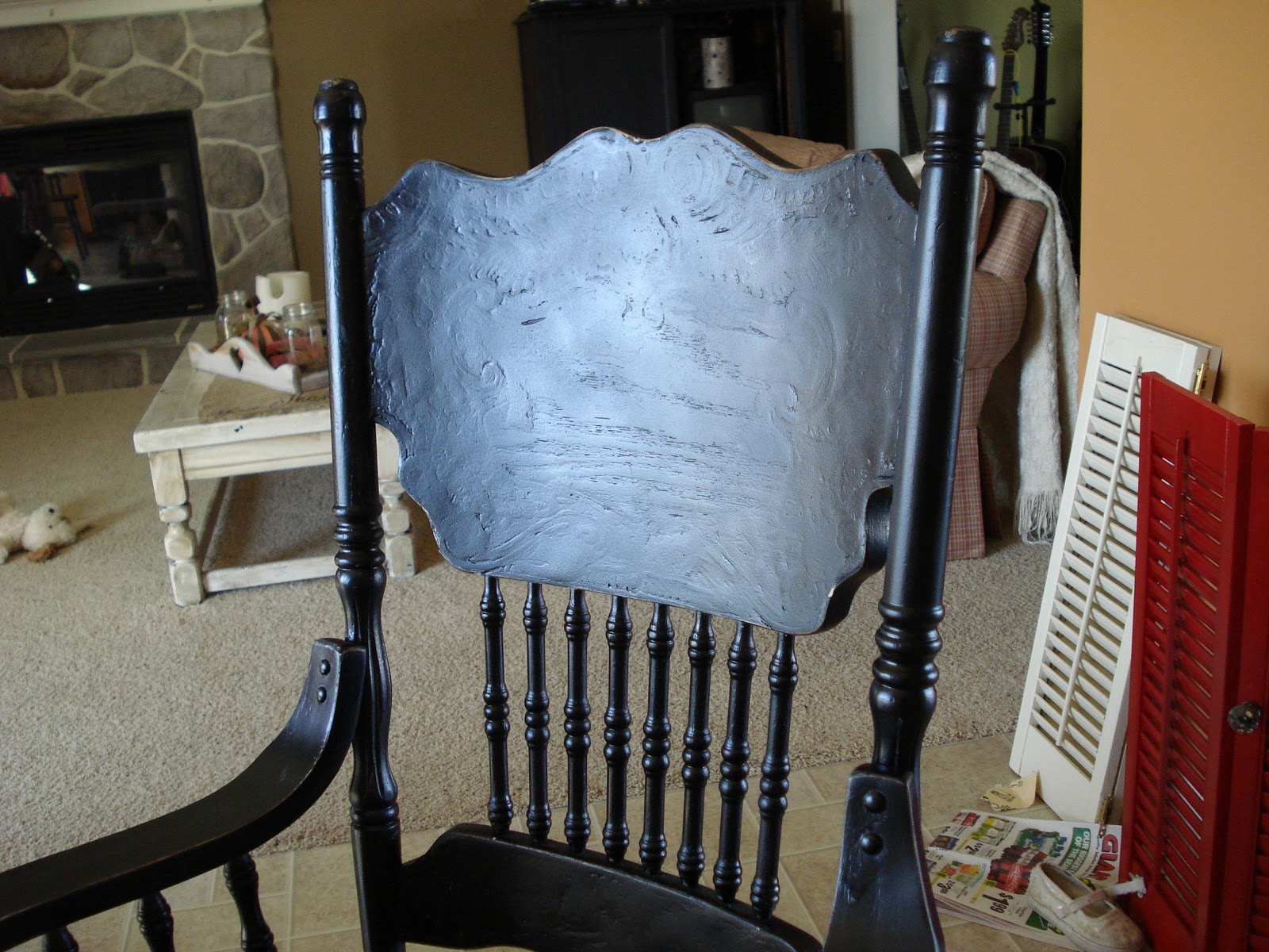 Thrifty Decorating How to redo kitchen chairs....